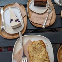 Cheesecake, traditional hungarian cake and cardamom/nut babka at 4minutes Cafe in Budapest