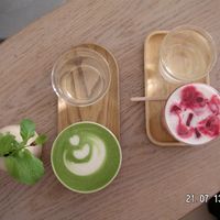   at 4minutes Cafe in Budapest