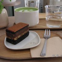   at 4minutes Cafe in Budapest