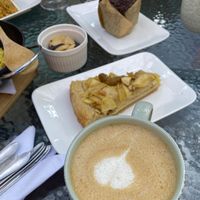 El muffin de chocolate es 1000/10  at CactusBerry in Santiago