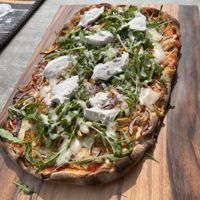 White Barbecue „Chicken“ Pinsa  at Restaurant Aal Eechternoach in Echternach