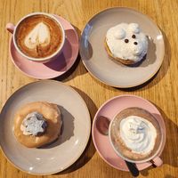 Ice bear and cinnamon star at Brammibal's Donuts - Friedrichshain in Berlin