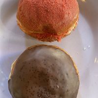 Boston Cream &Strawberry Tonka, lecker gefülltt at Brammibal's Donuts - Friedrichshain in Berlin