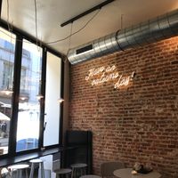 setting  at Oats Day Long in Ghent