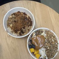Apple oat porridge and Açai bowl   at Oats Day Long in Ghent