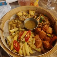 Mixed box with tofu and chicken at PhatChows - Altrincham in Altrincham