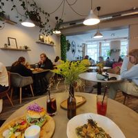 Soyshlik burger and seafoody pasta at Kozy Eats  in Riga