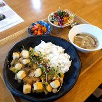 lunch set at Bab Full Ggot 밥풀꽃 in Seoul