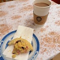 Drozdzowka ze sliwka i kakao na mleku owsianym ❤️ at Masz Babo Placek in Poznan