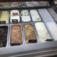 ice creams, vegan ones are clearly marked  at Mistura - Augusto Figueroa in Madrid