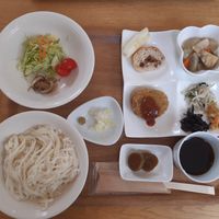 Inaniwa udon lunch set: specify kombu broth at Sweet Market in Akita