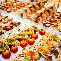 Pièces cocktail at Maison Sukoon in Paris