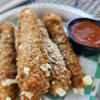 Cheese sticks at Twisted Plants in Cudahy