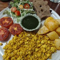 Vegan brekkie plate, no mushrooms 🍄 at Annie in Koh Samui