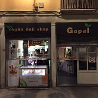 Night window  at Gopal - Vegan Deli in Barcelona