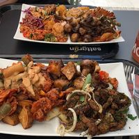 Großer Teller 🤤 at Sattgrün - Neumarkt in Cologne