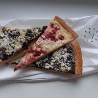 Cottage cheese/curd, poppy, plum jam pies at Nebe Počká in Prerov