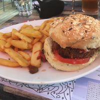 Lentil and bean burger with chips  at Pub Le Ski Lodge in La Tania