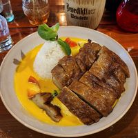 Vegan duck with coconut-mango sauce and veggies at Ong Tao Vegan in Frankfurt