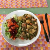 Portugese vegan jardineira plate at Sabor Superior in Alges