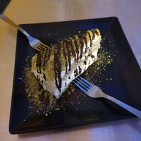 Tarta de pistacho at Choose in Madrid