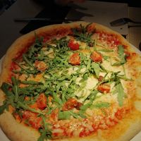 Pizza con rúcula at Choose in Madrid