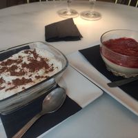 Tiramisu y pannacota at Choose in Madrid