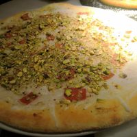 Pizza con pistachos. Riquísima at Choose in Madrid