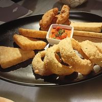 Fried platter at Choose in Madrid