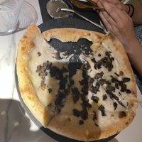 Mushroom pizza  at Choose in Madrid