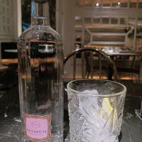 Sparkling water at Choose in Madrid