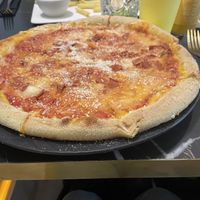 Pizza menú infantil   at Choose in Madrid