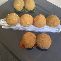 Arancinetti - Bolognese, pesto, smoked ham, and truffle  at Choose in Madrid