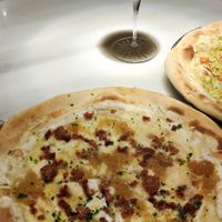 Pizza Affumicata at Choose in Madrid