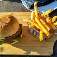 Falafelburger ohne Harissasauce (vegan) at Unikat in Cuxhaven