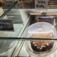 Torte vegane at Caracolito in Trento