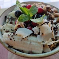 Acaibowl at OM NOM NOM CAFÉ in Munich