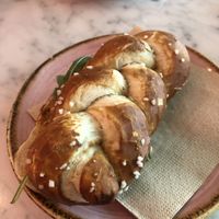 pretzl bun with “nombazda” (vegan version of Bavarian cream cheese) - 6,5 / 10  at OM NOM NOM CAFÉ in Munich