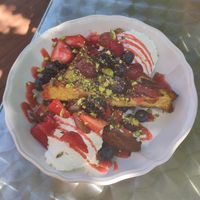 Cloud 9 French toast at OM NOM NOM CAFÉ in Munich