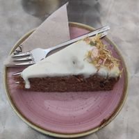 Carrot cake at OM NOM NOM CAFÉ in Munich