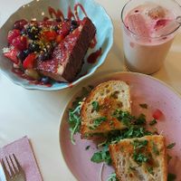   at OM NOM NOM CAFÉ in Munich