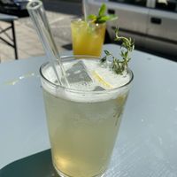 Lemonade and iced tea  at OM NOM NOM CAFÉ in Munich