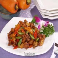 Ji Xiang San Bao(吉祥三宝）, made with mushroom, mock-meat, water chestnut, etc. Sweet and a little spicy. at Tianchu Miaoxiang - Chaowai in Beijing