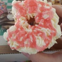Vegan homemade cream cheese at Big Baby Rolls and Donuts in Tulsa