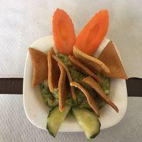 Guacamole con nachos Indios  at Veggie Garden in Sitges
