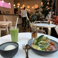 Protein bowl; Tropical thunder (smoothie); jasmine Rice  at Roots - Maschinenstraße in Zurich