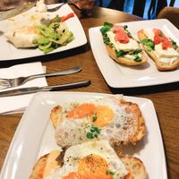 Breakfast at Glonojad in Krakow
