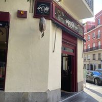  at Mazál Bagels & Café in Madrid