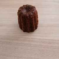The yummy cannelé at Cassonade Cannelés & Spécialités in Bordeaux