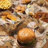 Einmal alles bitte   at VINCENT - Schönhauser Allee Arcaden in Berlin